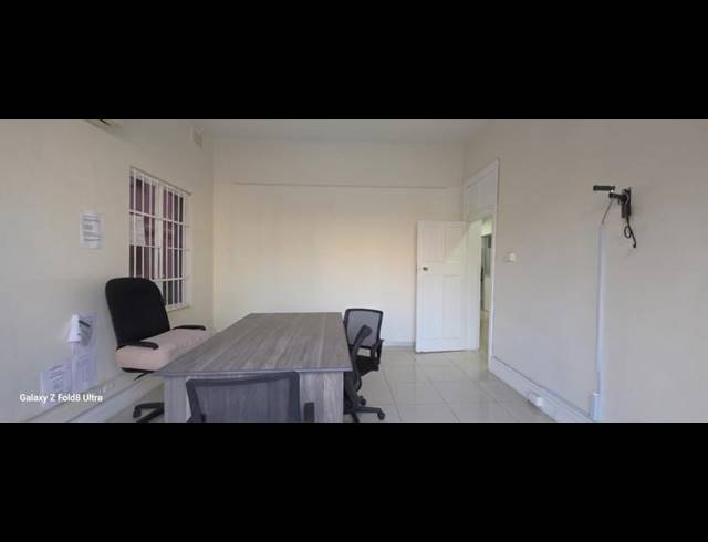 BUSINESS PROPERTY TO RENT IN UMBILO